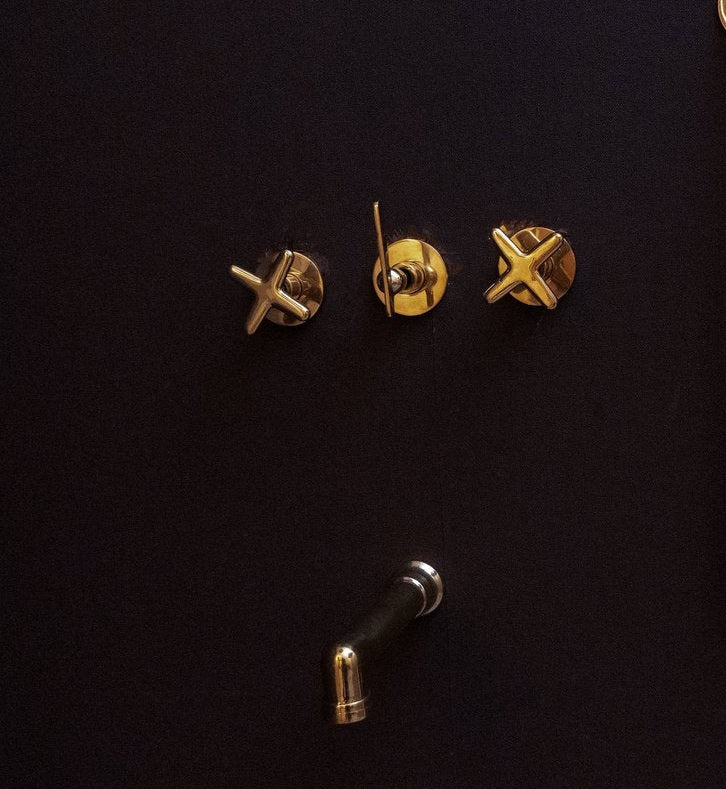 The House Shower - Image 4