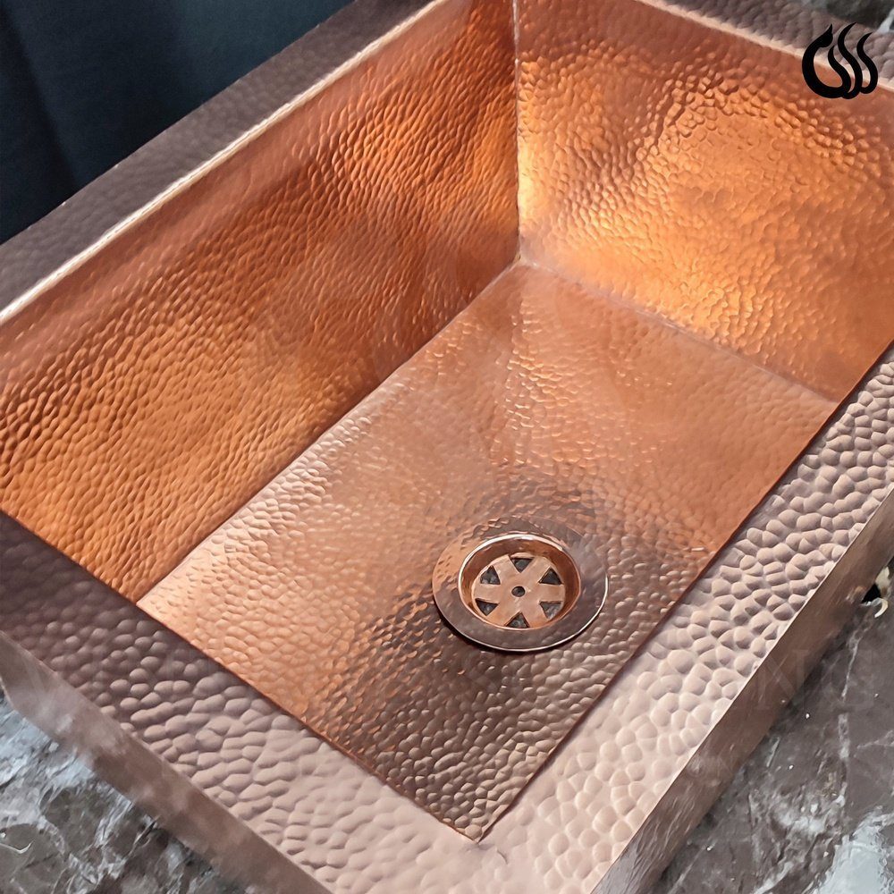 hammered-copper-undermount-sink-491110.jpg