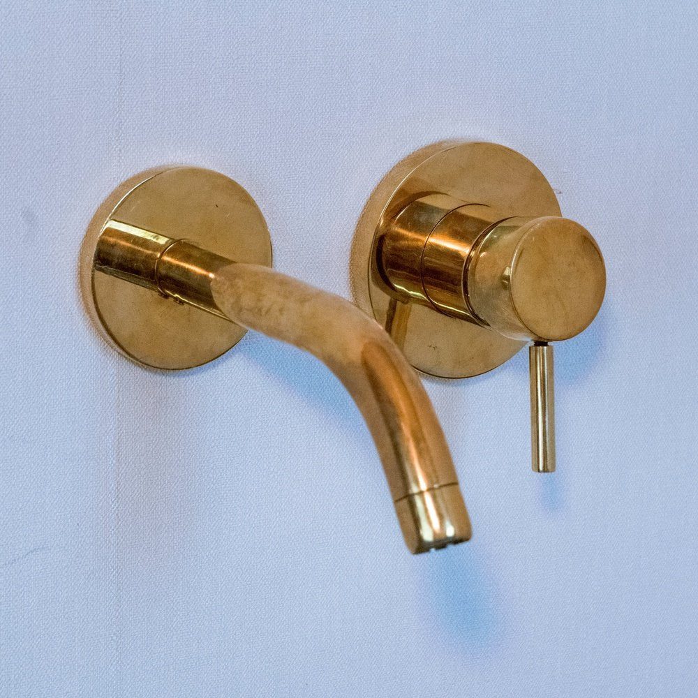 solid-brass-wall-mount-faucet-mixer-343573.jpg