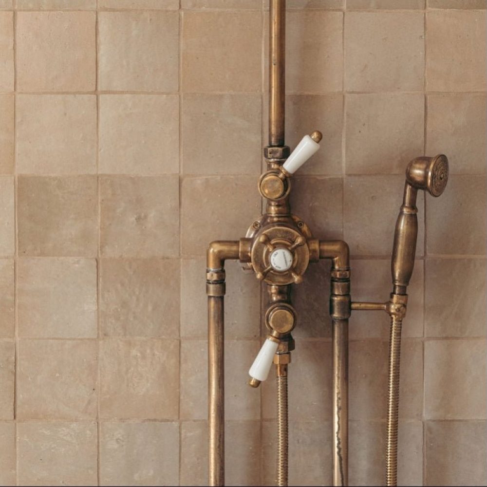 thermostatic-shower-322053.jpg